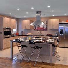 ADA-Compliant Kitchen Features Contemporary Design