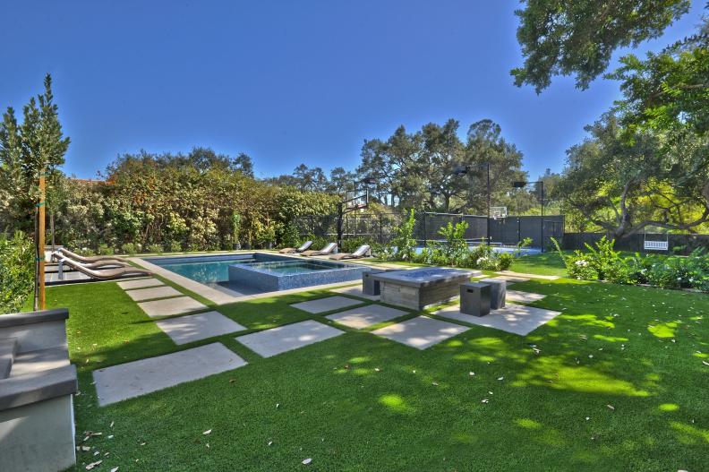 Backyard With Pool
