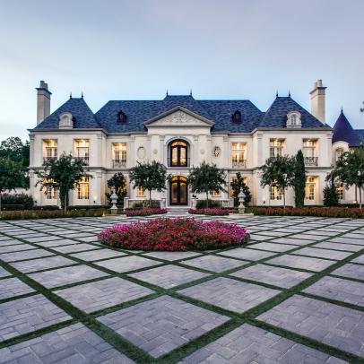 French Chateau in Dallas: Gardens