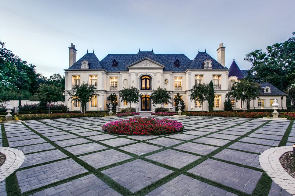 french-chateau-inspired-homes-evajacobeam