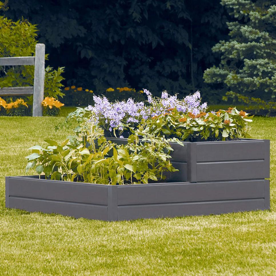 Tiered Boxes Raised Bed Gardens | Creative Raised Bed Garden Ideas: Yard Decor For Every Season