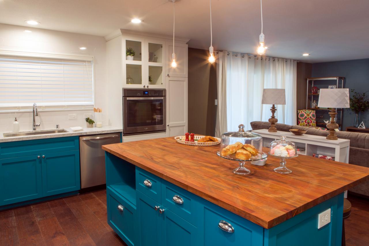 Large Kitchen Island In Baker S Teal Kitchen Hgtv