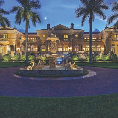 Magnificent Yellow Floridian Mansion With Tropical Landscape