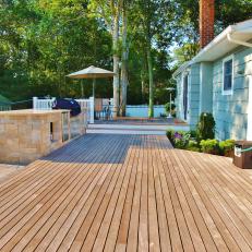 Spacious Deck With Outdoor Kitchen