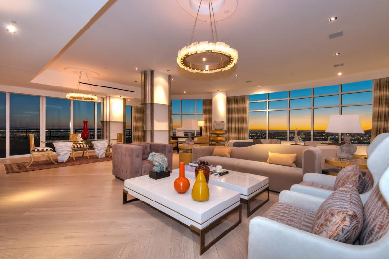 Living Room: Glamorous Penthouse in Los Angeles