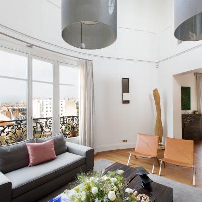 High-End Triplex in Paris: Living Room