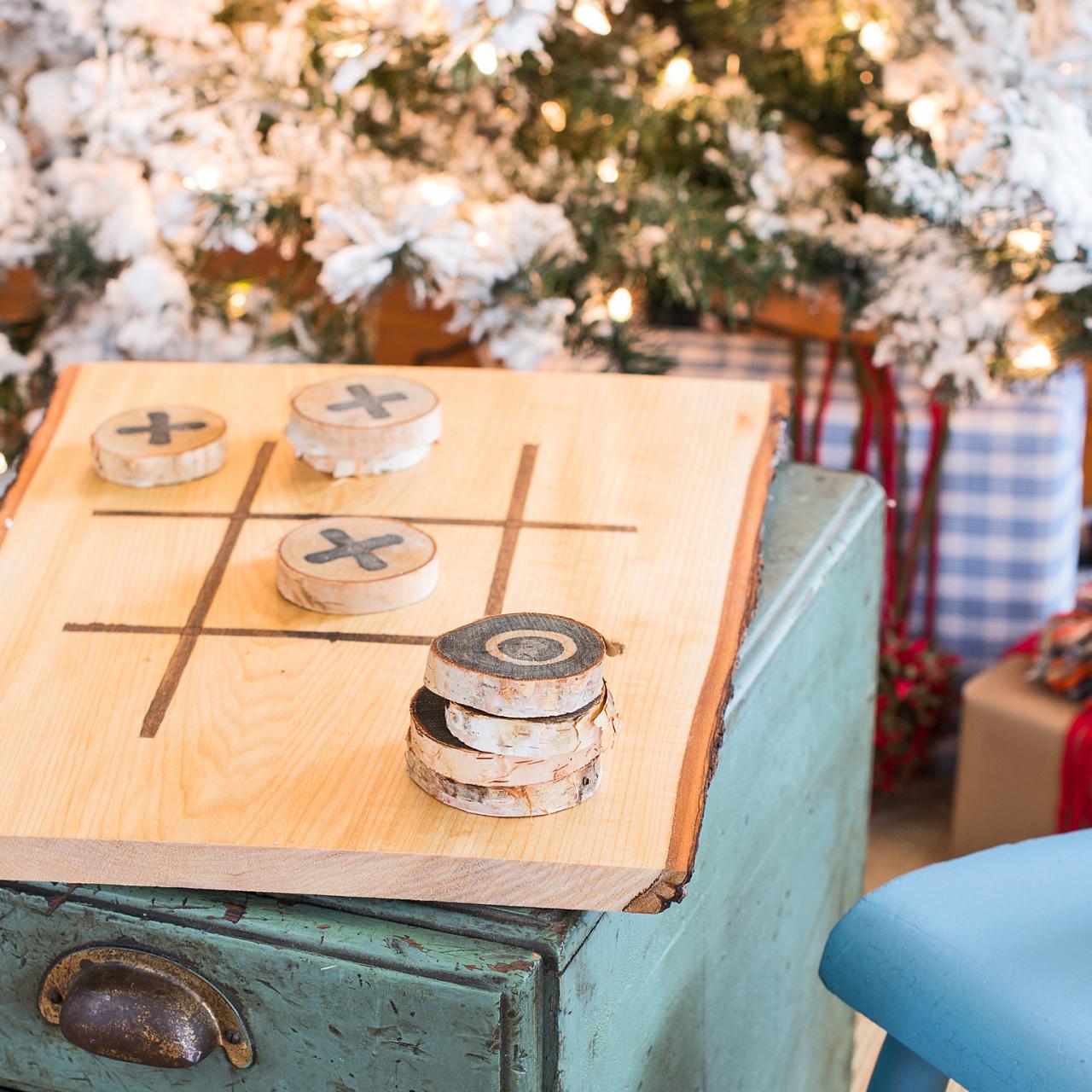 Make a Tic-Tac-Toe Board Out Of Backyard Finds