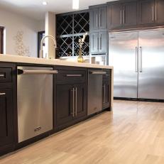 Black and White Contemporary Chef's Kitchen with Viking Appliances 