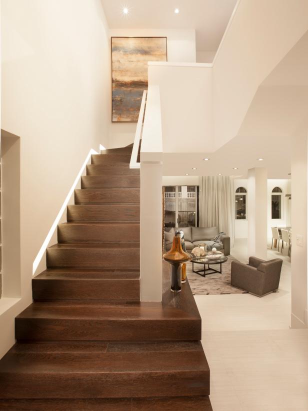 What You Need To Know Before A Staircase Makeover 