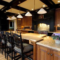Traditional Eat-In Kitchen With Island for Prepping & Dining