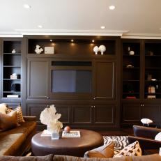 Cozy Contemporary Family Room with Entertainment Center 