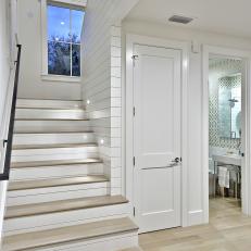 Modern Entry Staircase