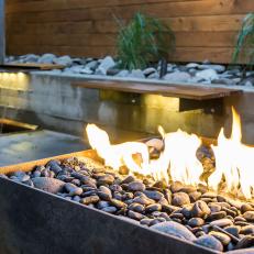 Modern Style Outdoor Space And Fire Pit