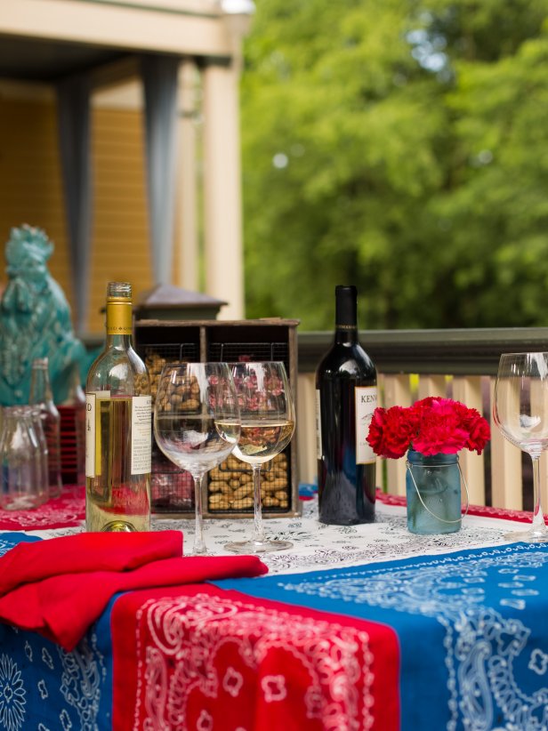 Add a little western flair to this year’s July 4th get together with this no-sew red, white and blue bandana tablecloth.