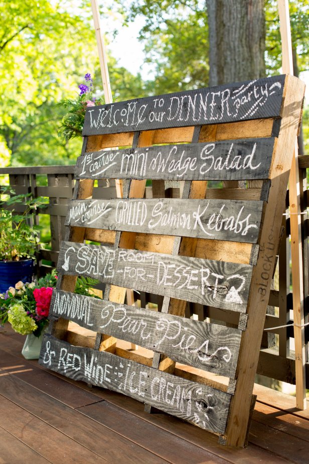 Add a little sophistication to your next dinner party with this chalkboard menu board upcycled from a wooden pallet.