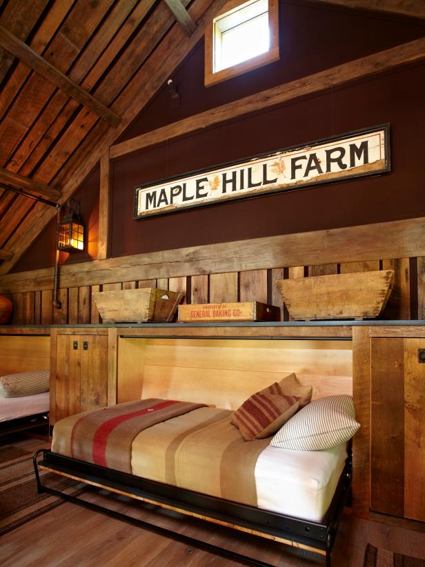 Rustic Barn With Folding Beds in Barn's Loft