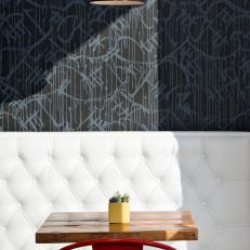 Juice Bar Features Urban-Meets-Traditional Decor in Black and White