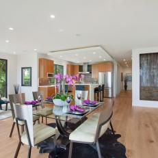Contemporary Dining Room in Open Design, Modern Home