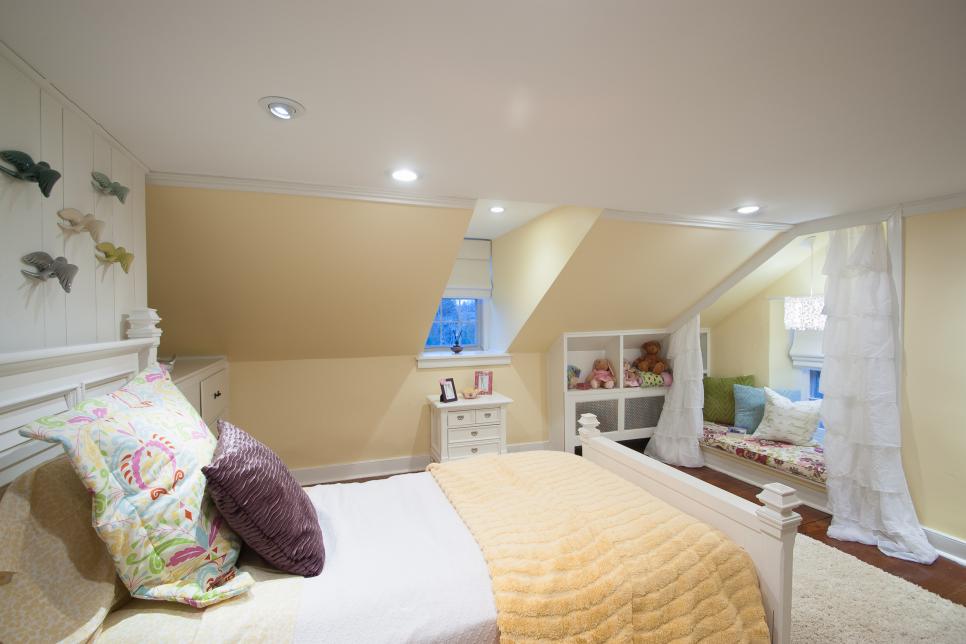 Teen Bedroom With Recessed Lighting, Recessed Lighting In Sloped Ceiling