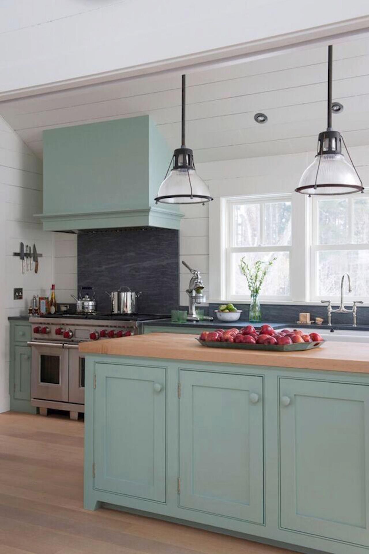 https://hgtvhome.sndimg.com/content/dam/images/hgtv/fullset/2015/7/20/0/Rafe-Churchill_Shaker-Kitchen_3.jpg.rend.hgtvcom.1280.1920.suffix/1437404750432.jpeg