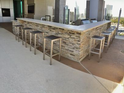Outdoor Kitchens and Bars | HGTV