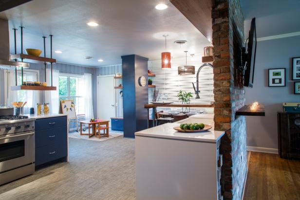 Austin Loft-Inspired Kitchen with Brick Veneer Backsplash ...