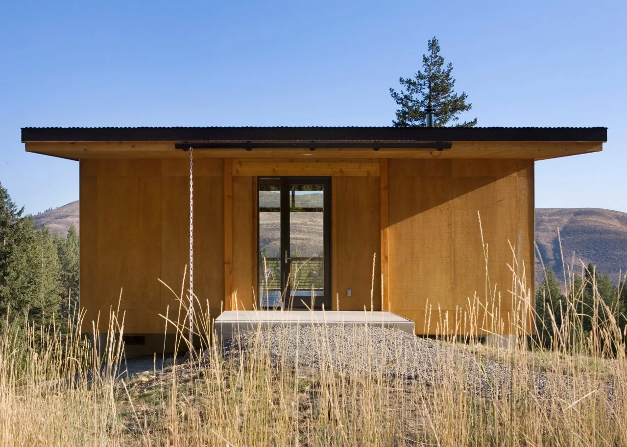 Elevated Cabin Designs 1280x914