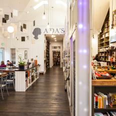 Cafe & Bookstore in One