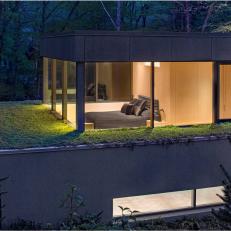 Contemporary Bedroom Sits in Rooftop Garden