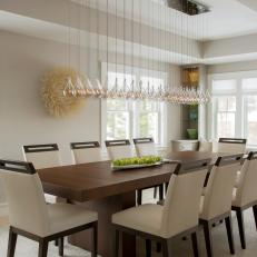 Modern Dining Room with Elegance