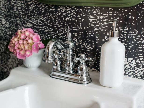 A great way to customize a bathroom is by replacing a builder-grade or outdated faucet with a new one that is suited to your decorating taste.  A project like that may be intimidating, but itâ  s an easy DIY project that can be done, in most cases, in under an hour.