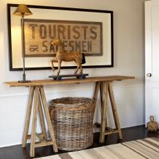 Rustic Accessories in Guest House Bedroom