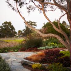 Stone Pathways in Gorgeous Outdoor Grounds 