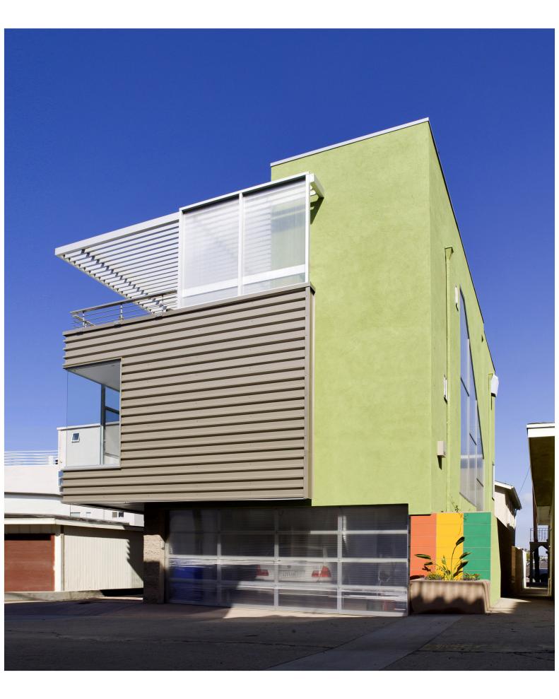 Contemporary Gray and Green House Exterior