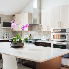 Two-toned Midcentury Modern Kitchen 