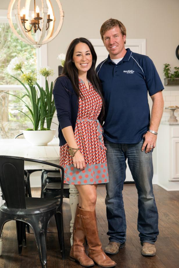 Portrait of Fixer Upper Hosts Chip and Joanna Gaines in the Harp's new dining room, as seen on HGTV's Fixer Upper.  (portrait)