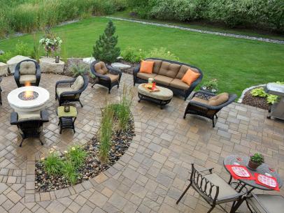 10 Tips And Tricks For Paver Patios Diy, How To Build A Fire Pit On An Existing Paver Patio