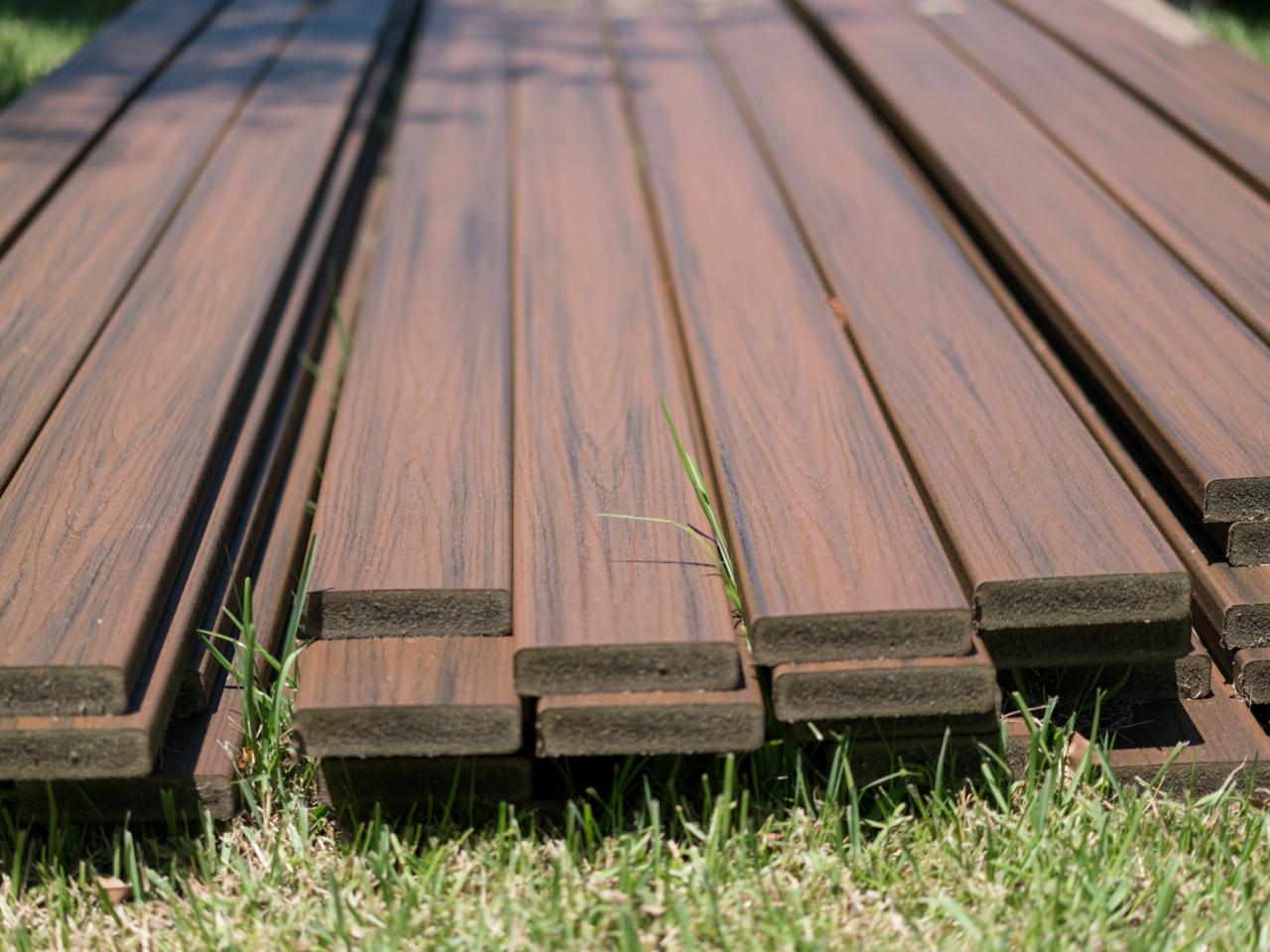 The Different Kinds of Decking Materials | DIY