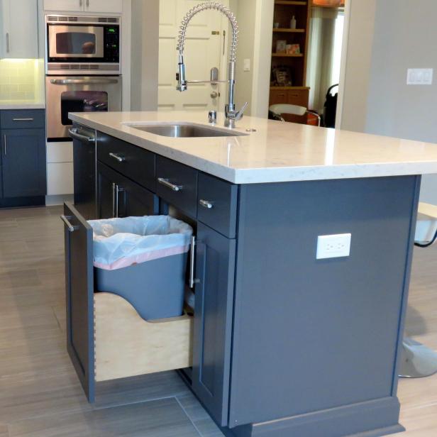 Modern Kitchen Island With Dishwasher Gooseneck Faucet And Marble