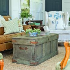 Rustic Trunk-style Coffee Table
