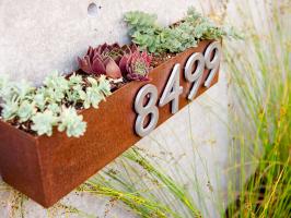 25 Chic Ways to Display House Numbers