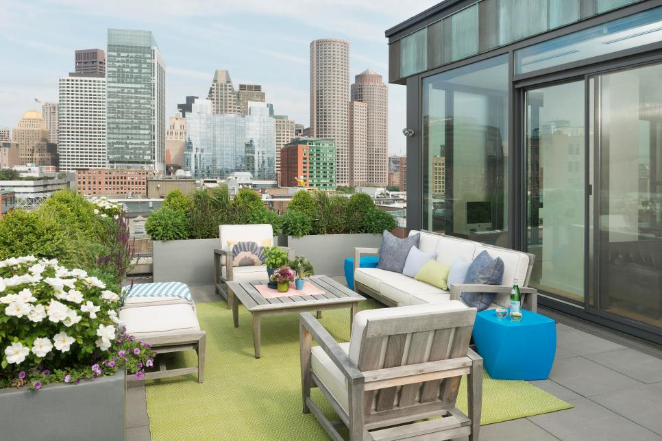 Modern Rooftop Terrace in the City