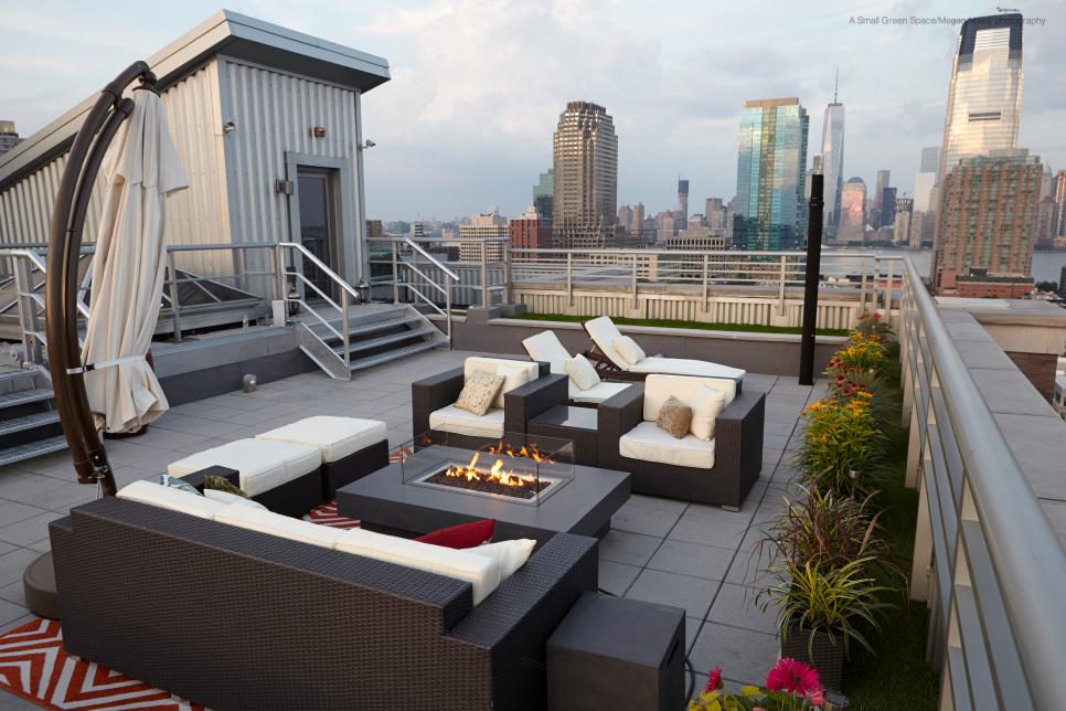 Nyc Rooftop Deck With Lawn Fire Pit, Fire Pit Roof