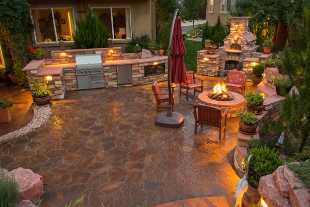 Paver Patio With Fire Pit 