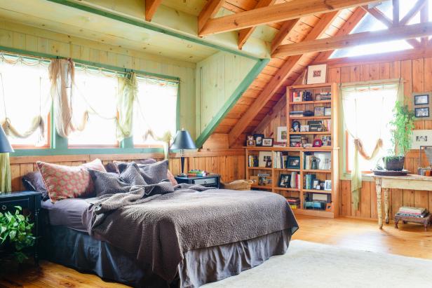 Classic, Country-Style Bedroom Decor | HGTV