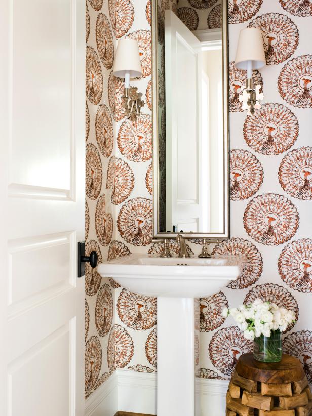 Small Bathroom Decorating Ideas HGTV