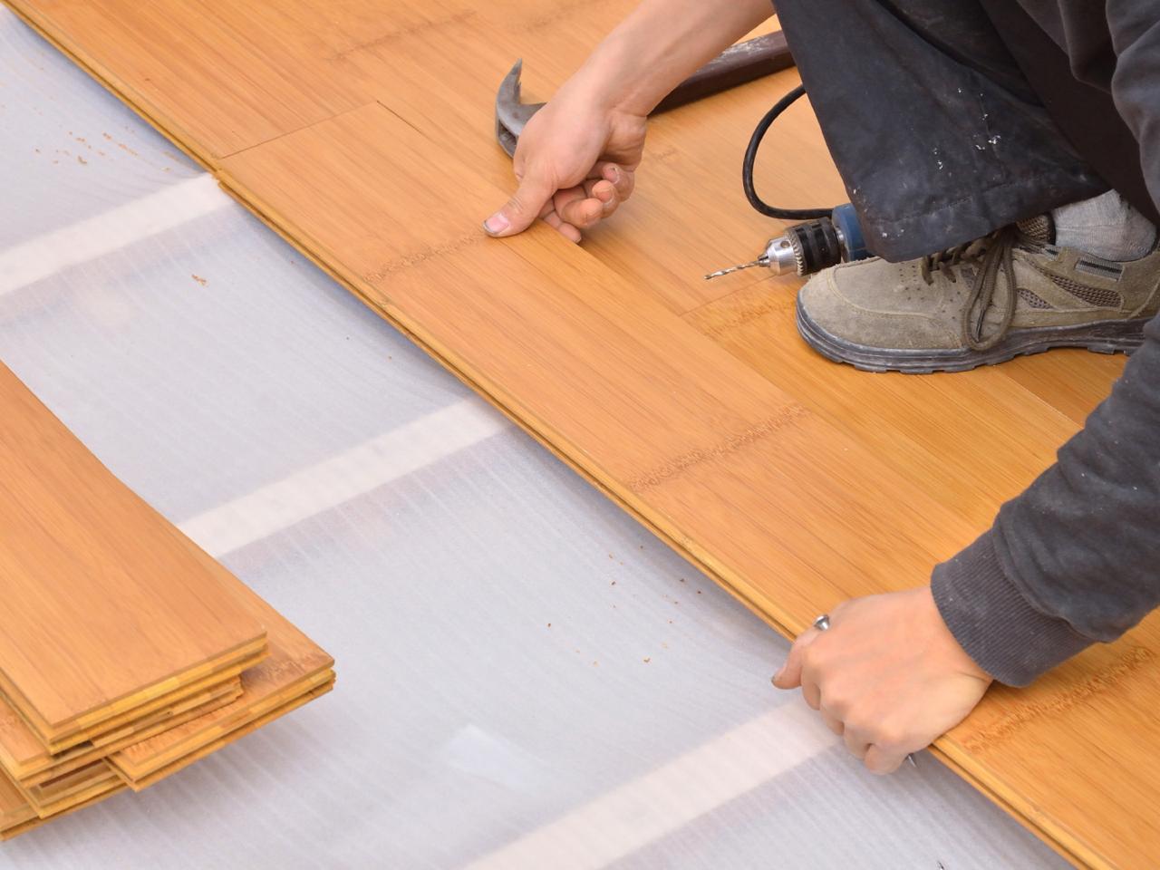 Bamboo Floor Installation Diy, How To Hold Down Laminate Flooring