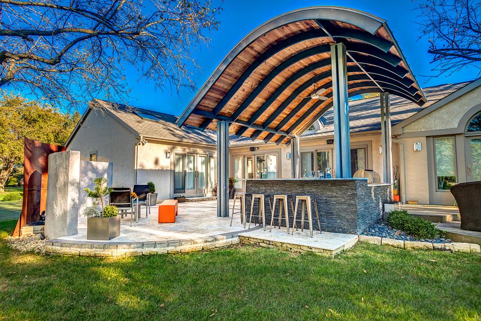 Patio With Modern Steel Roof And, Patio Tin Roof Ideas
