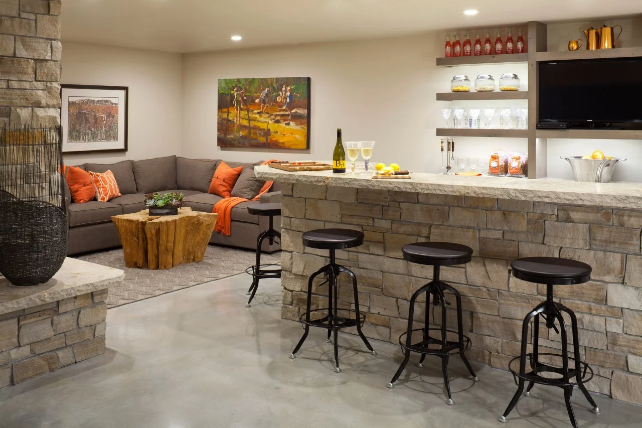 Finished basement with bar discount