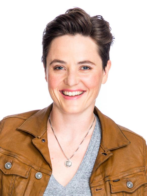 Designer Alexis Moran as seen on Ellen's Design Challenge season 2.